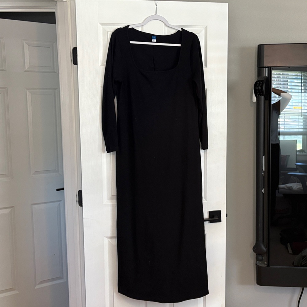 Old Navy Classic Black Maxi Dress